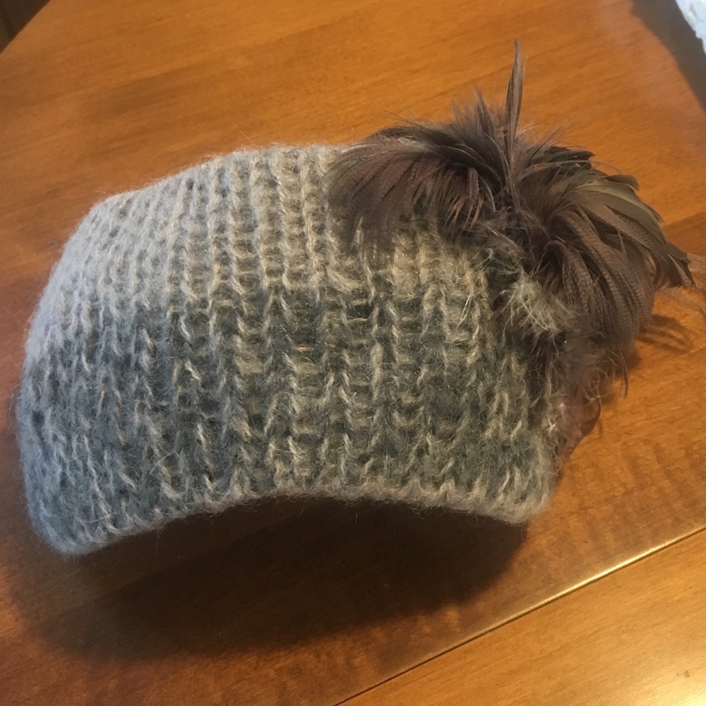 Vintage 1940s headband with feathers